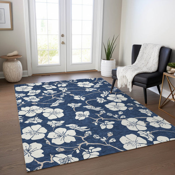Homeroots 3' Stylish Floral Artichoke Green And Ivory Washable Area Rug For Indoor And Outdoor Spaces 8' X 10' Polyester 599901