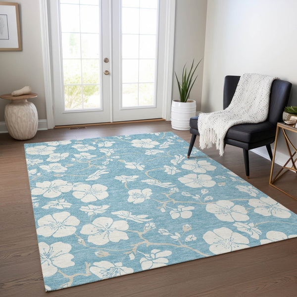 Homeroots 3' Stylish Floral Artichoke Green And Ivory Washable Area Rug For Indoor And Outdoor Spaces 9' X 12' Polyester 599926