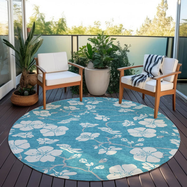 Homeroots 3' Stylish Floral Artichoke Green And Ivory Washable Area Rug For Indoor And Outdoor Spaces 8' Round Polyester 599930