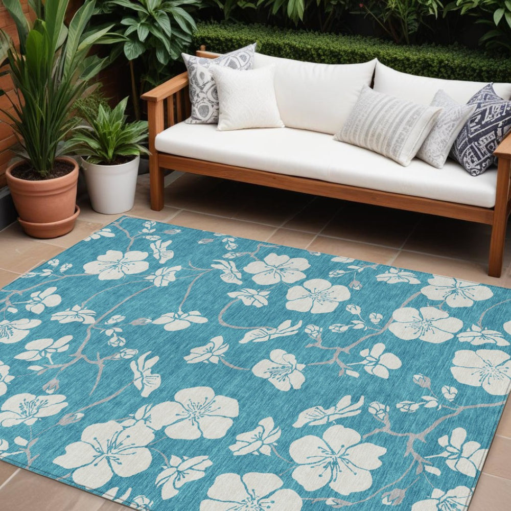 HomeRoots 9' Turquoise Floral Area Rug - Washable, Durable & Stylish for Indoor/Outdoor Spaces, Easy Care 599932