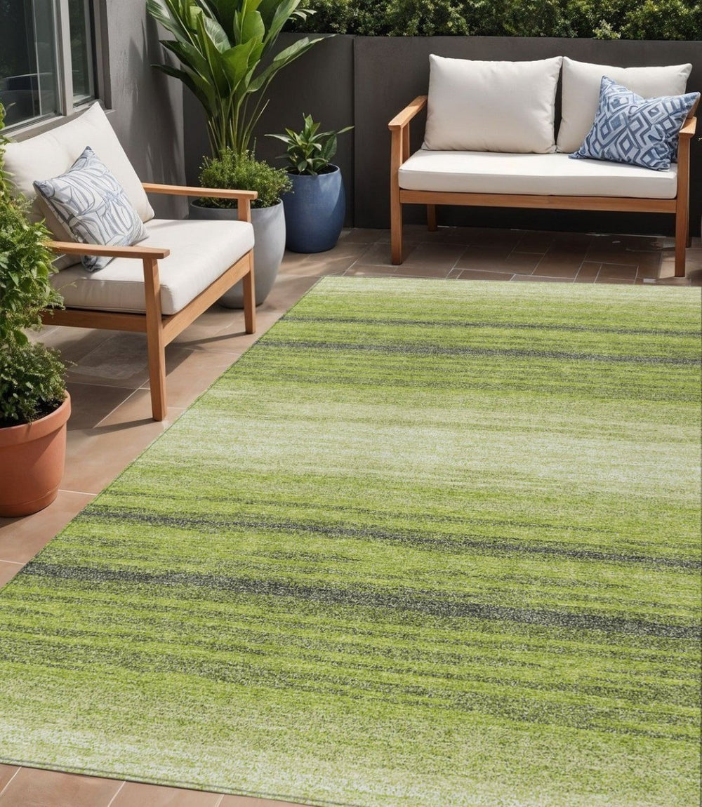 HomeRoots 5' Vibrant Lime Green Abstract Area Rug - Durable, Machine-Washable Indoor/Outdoor Design for All Spaces 5' X 8' 599977