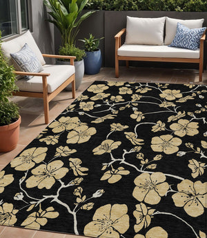 Homeroots 3' Black And Gold Floral Washable Area Rug For Indoor And Outdoor Use – Durable And Stylish Design 5' X 8' Polyester 599995