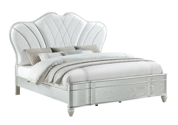 English Elm Eros Traditional Upholstered Queen Bed With Button-Tufted Headboard In Elegant Silver Finish B009S01615