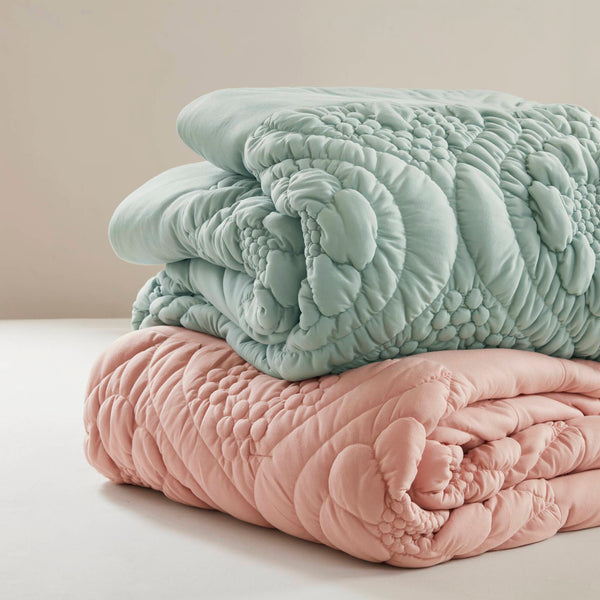 English Elm 3-Piece Soft Pink Comforter Set For Full/Queen Beds - Cozy, Breathable, Easy Care & Stylish Design B035P408218