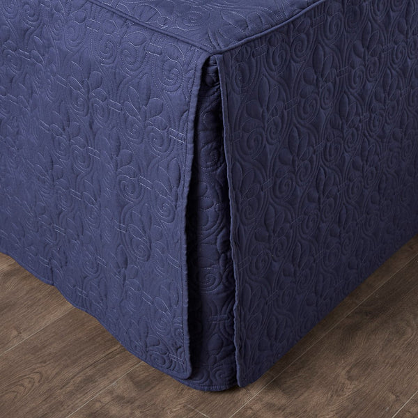 English Elm 3 Madison Park Quebec Quilted Bedspread Set King Navy Pleated Split Corners Antimicrobial Freshness Protection B035129057