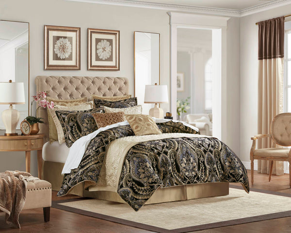 English Elm 4 King Comforter Set Elegant Chenille Jacquard Bedding with Plush 8oz Fill, Matching Shams & Bedskirt Multicolor 23.62 L x 20.47 W x 14.96 H B035P366520