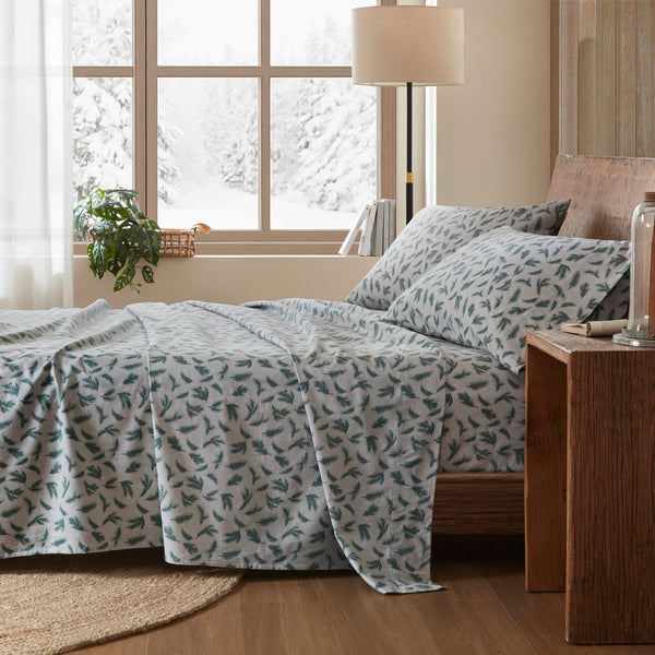 English Elm 4 Pieces Cal King Cozy 100% Cotton Flannel Sheet Set With Pine Branches Print For Ultimate Comfort B035P381345