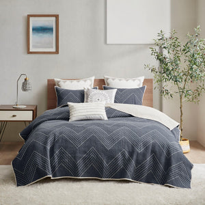 English Elm 3 Pomona Embroidered Cotton Quilt Set Navy King/Cal King – Chevron Taupe Reverse, Antimicrobial, Cozy Modern Bedding B03596540