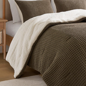 JLA Home Madison Park - Waffle knit chenille comforter with sherpa reverse, OEKO‑TEX certified, plush cloudlike warmth and texture 90 L x 90 W x 1.5H MP10-8400