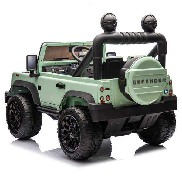 English Elm Licensed Land Rover Defender Ride on Car 24v Dual Motor with Parental Remote Green W1578P339063