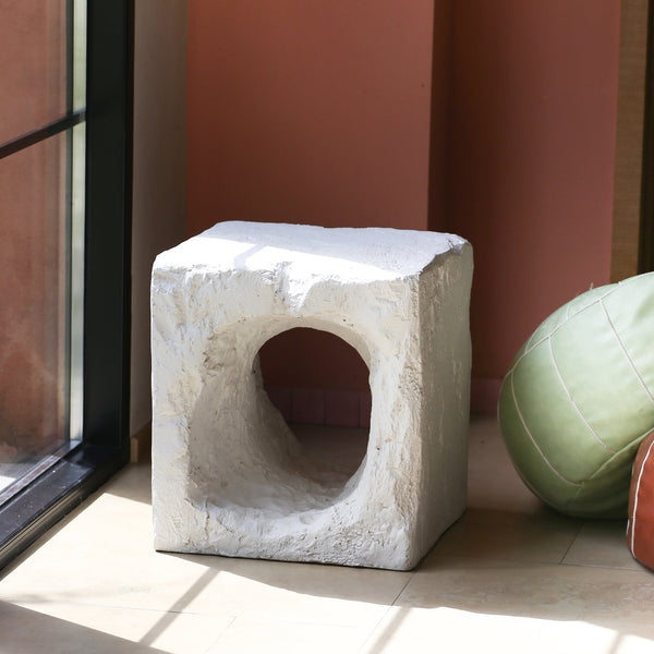 English Elm Christopher Knight Home® - Lyra Karst Cave-Inspired MGO Outdoor Side Table in White — Eco Fireproof UV-Resistant Sculptural Decor N775P300883W