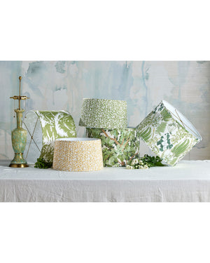 Currey & Company Classico Murano Inspired Hand Blown Glass Table Lamp with White Linen Empire Shade Green / Beige / Antique Brass 6000-1069