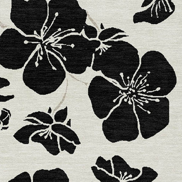 Homeroots 3' Black And Gold Floral Washable Area Rug For Indoor And Outdoor Use – Durable And Stylish Design 3' X 5' Polyester 600006