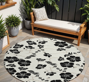 Homeroots 3' Black And Gold Floral Washable Area Rug For Indoor And Outdoor Use – Durable And Stylish Design 8' Round Polyester 600008