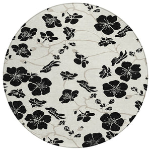 HomeRoots 5' Elegant Ivory and Black Floral Area Rug – Durable, Washable Design for Indoor & Outdoor Use 8' Round 600008