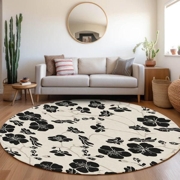 Homeroots 3' Black And Gold Floral Washable Area Rug For Indoor And Outdoor Use – Durable And Stylish Design 8' Round Polyester 600008