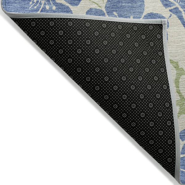 Homeroots 3' Black And Gold Floral Washable Area Rug For Indoor And Outdoor Use – Durable And Stylish Design 9' X 12' Polyester 600016