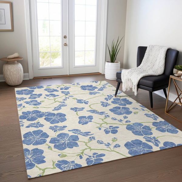 Homeroots 3' Black And Gold Floral Washable Area Rug For Indoor And Outdoor Use – Durable And Stylish Design 9' X 12' Polyester 600016