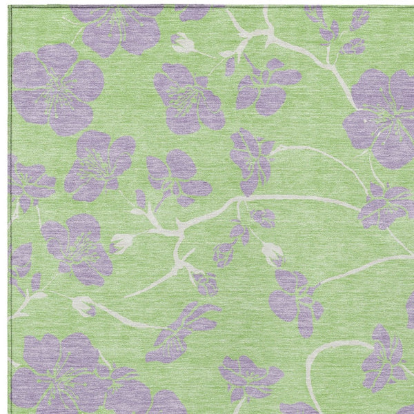 Homeroots 3' Black And Gold Floral Washable Area Rug For Indoor And Outdoor Use – Durable And Stylish Design 5' X 8' Polyester 600019