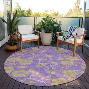 Homeroots 3' Black And Gold Floral Washable Area Rug For Indoor And Outdoor Use – Durable And Stylish Design 8' Round Polyester 600044