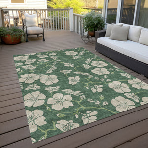 Homeroots 3' Black And Gold Floral Washable Area Rug For Indoor And Outdoor Use – Durable And Stylish Design 5' X 8' Polyester 600049
