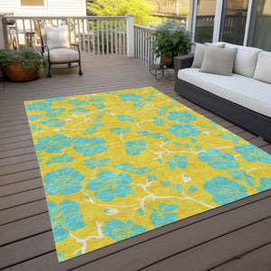 Homeroots 3' Black And Gold Floral Washable Area Rug For Indoor And Outdoor Use – Durable And Stylish Design 8' X 10' Polyester 600057