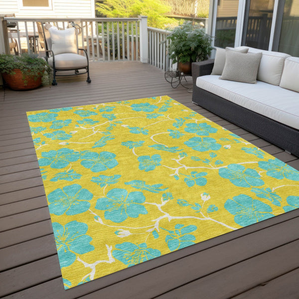 Homeroots 3' Black And Gold Floral Washable Area Rug For Indoor And Outdoor Use – Durable And Stylish Design 8' X 10' Polyester 600057