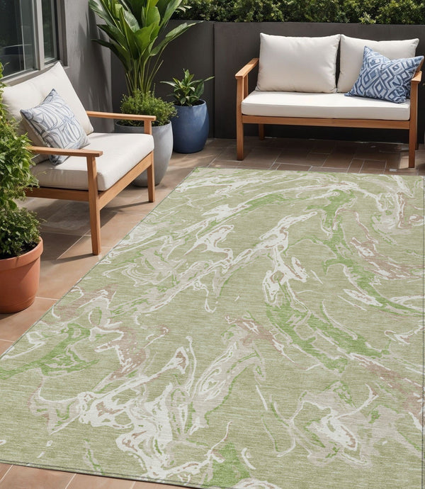 Homeroots 3' Artichoke Green And Ivory Abstract Washable Rug For Indoor And Outdoor Use - Stylish And Durable 5' X 8' Polyester 600061