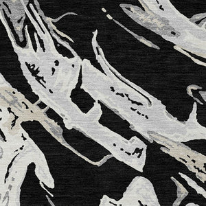 Homeroots 3' Artichoke Green And Ivory Abstract Washable Rug For Indoor And Outdoor Use - Stylish And Durable 5' X 8' Polyester 600067