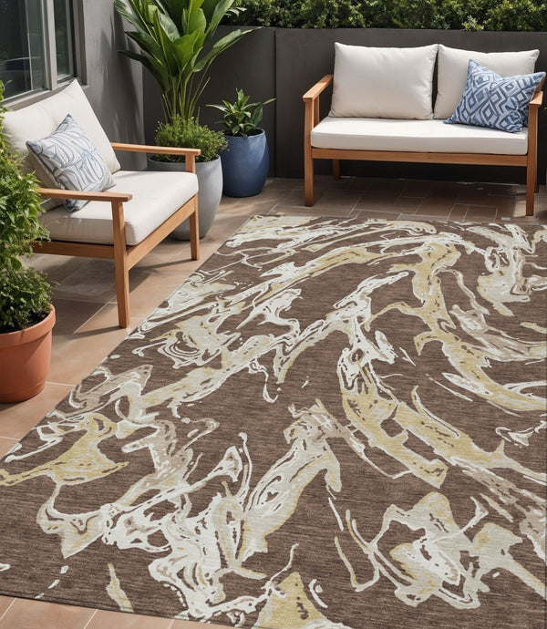 Homeroots 3' Artichoke Green And Ivory Abstract Washable Rug For Indoor And Outdoor Use - Stylish And Durable 5' X 8' Polyester 600073
