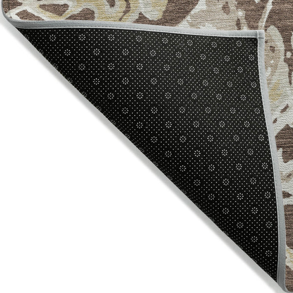 Homeroots 3' Artichoke Green And Ivory Abstract Washable Rug For Indoor And Outdoor Use - Stylish And Durable 5' X 8' Polyester 600073