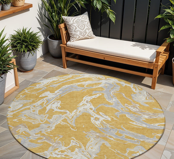 Homeroots 3' Artichoke Green And Ivory Abstract Washable Rug For Indoor And Outdoor Use - Stylish And Durable 8' Round Polyester 600086