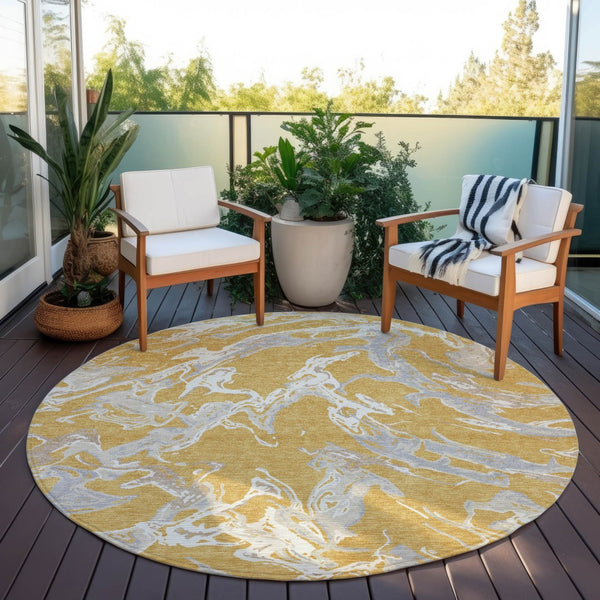 Homeroots 3' Artichoke Green And Ivory Abstract Washable Rug For Indoor And Outdoor Use - Stylish And Durable 8' Round Polyester 600086