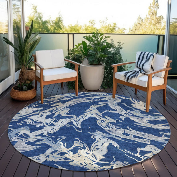 Homeroots 3' Artichoke Green And Ivory Abstract Washable Rug For Indoor And Outdoor Use - Stylish And Durable 8' Round Polyester 600110