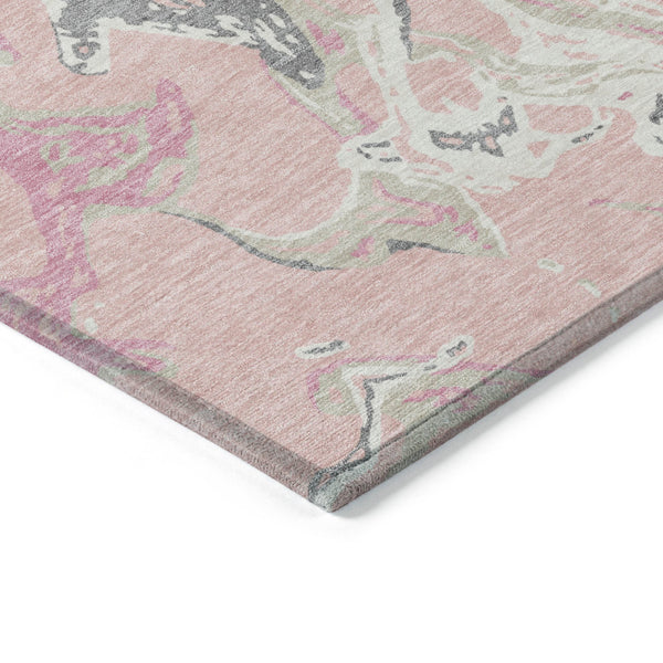 Homeroots 3' Artichoke Green And Ivory Abstract Washable Rug For Indoor And Outdoor Use - Stylish And Durable 5' X 8' Polyester 600121