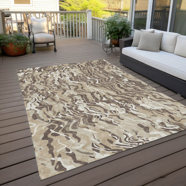 Homeroots 3' Beige Brown And Ivory Abstract Washable Area Rug For Indoor Or Outdoor Comfort And Style 5' X 8' Polyester 600265