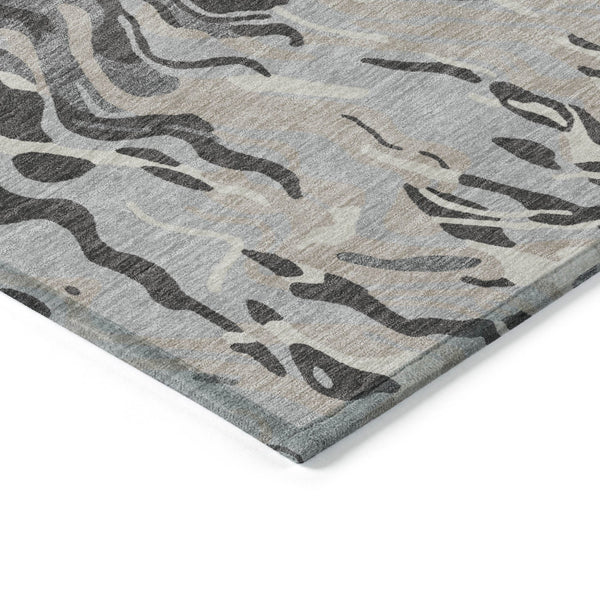 Homeroots 3' Beige Brown And Ivory Abstract Washable Area Rug For Indoor Or Outdoor Comfort And Style 5' X 8' Polyester 600295