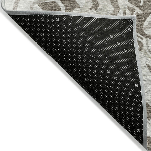 Homeroots 3' Beige Brown And Ivory Abstract Washable Area Rug For Indoor Or Outdoor Comfort And Style 5' X 8' Polyester 600301