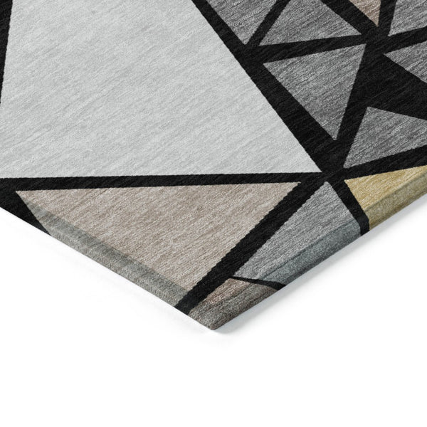 HomeRoots 5' Bold Geometric Washable Area Rug in Black, Beige, and Gray for Indoor and Outdoor Elegance 10' X 14' 600353