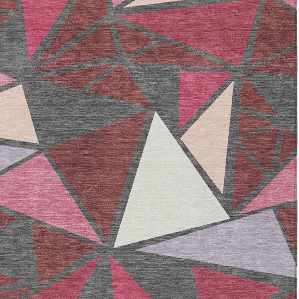 Homeroots 3' Stylish Geometric Artichoke Green And Aqua Washable Area Rug For Indoor And Outdoor Spaces 5' X 8' Polyester 600355