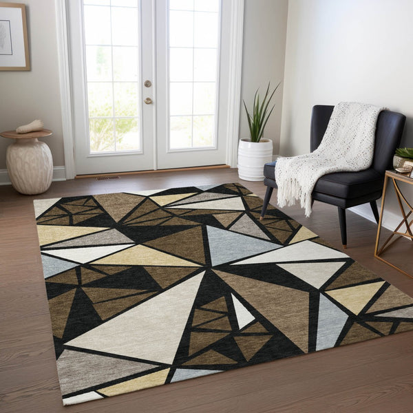 Homeroots 3' Stylish Geometric Artichoke Green And Aqua Washable Area Rug For Indoor And Outdoor Spaces 3' X 5' Polyester 600360
