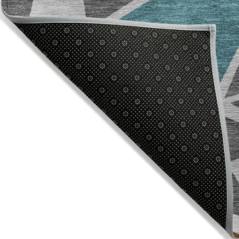 Homeroots 3' Stylish Geometric Artichoke Green And Aqua Washable Area Rug For Indoor And Outdoor Spaces 3' X 5' Polyester 600366