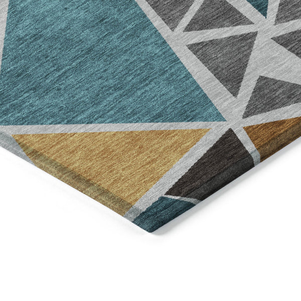 Homeroots 3' Stylish Geometric Artichoke Green And Aqua Washable Area Rug For Indoor And Outdoor Spaces 5' X 8' Polyester 600367