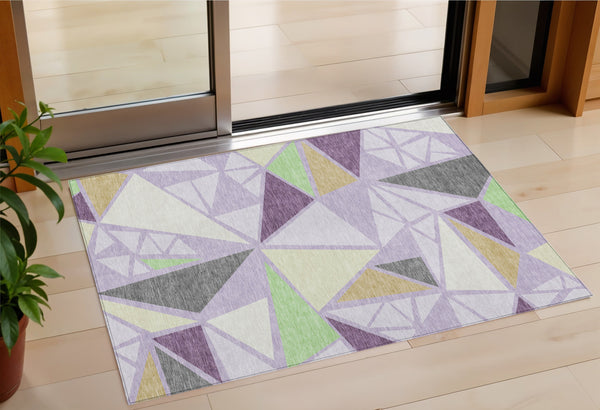 Homeroots 3' Stylish Geometric Artichoke Green And Aqua Washable Area Rug For Indoor And Outdoor Spaces 3' X 5' Polyester 600378
