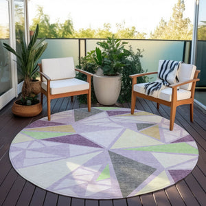 Homeroots 3' Stylish Geometric Artichoke Green And Aqua Washable Area Rug For Indoor And Outdoor Spaces 8' Round Polyester 600380