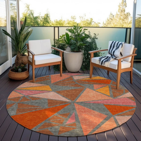 Homeroots 3' Stylish Geometric Artichoke Green And Aqua Washable Area Rug For Indoor And Outdoor Spaces 8' Round Polyester 600392