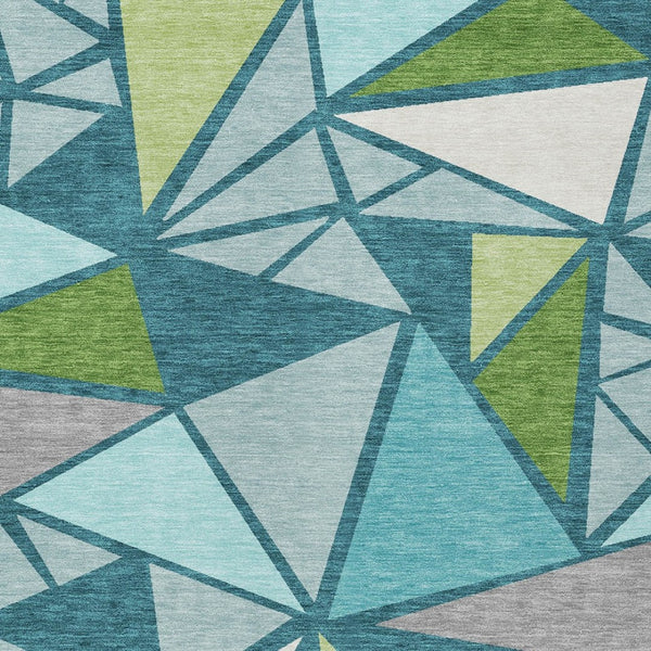 Homeroots 3' Stylish Geometric Artichoke Green And Aqua Washable Area Rug For Indoor And Outdoor Spaces 8' X 10' Polyester 600399