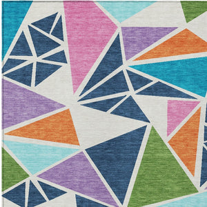 Homeroots 3' Stylish Geometric Artichoke Green And Aqua Washable Area Rug For Indoor And Outdoor Spaces 5' X 8' Polyester 600409