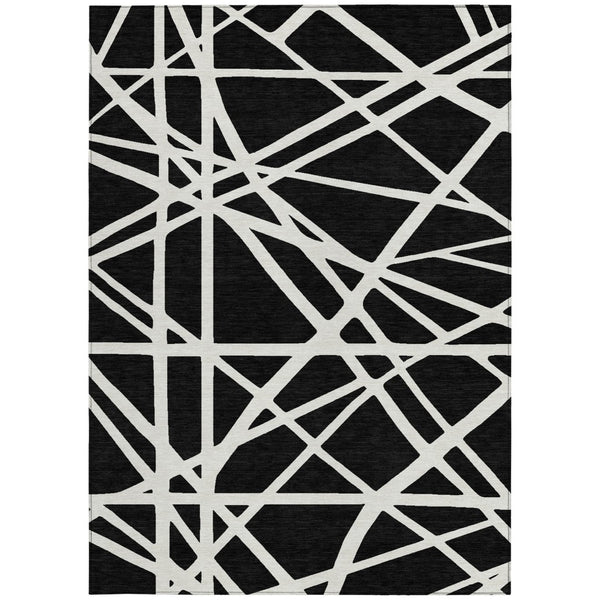 Homeroots 3' Stylish Beige And Ivory Geometric Washable Area Rug For Indoor And Outdoor Spaces - Durable Design 3' X 5' Polyester 600420