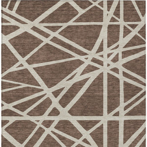 Homeroots 3' Stylish Beige And Ivory Geometric Washable Area Rug For Indoor And Outdoor Spaces - Durable Design 5' X 8' Polyester 600427